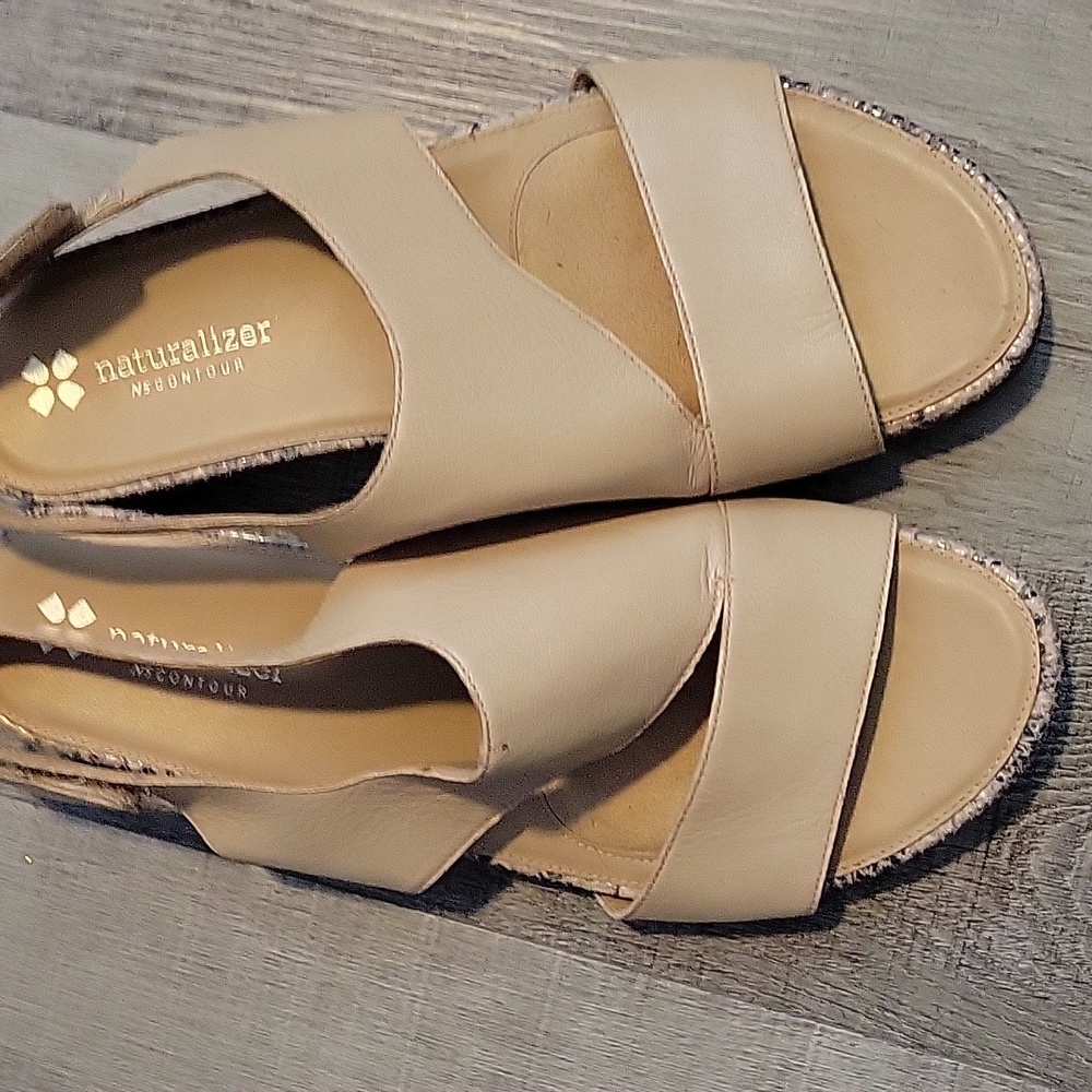 Naturalizer Yessica Sandal